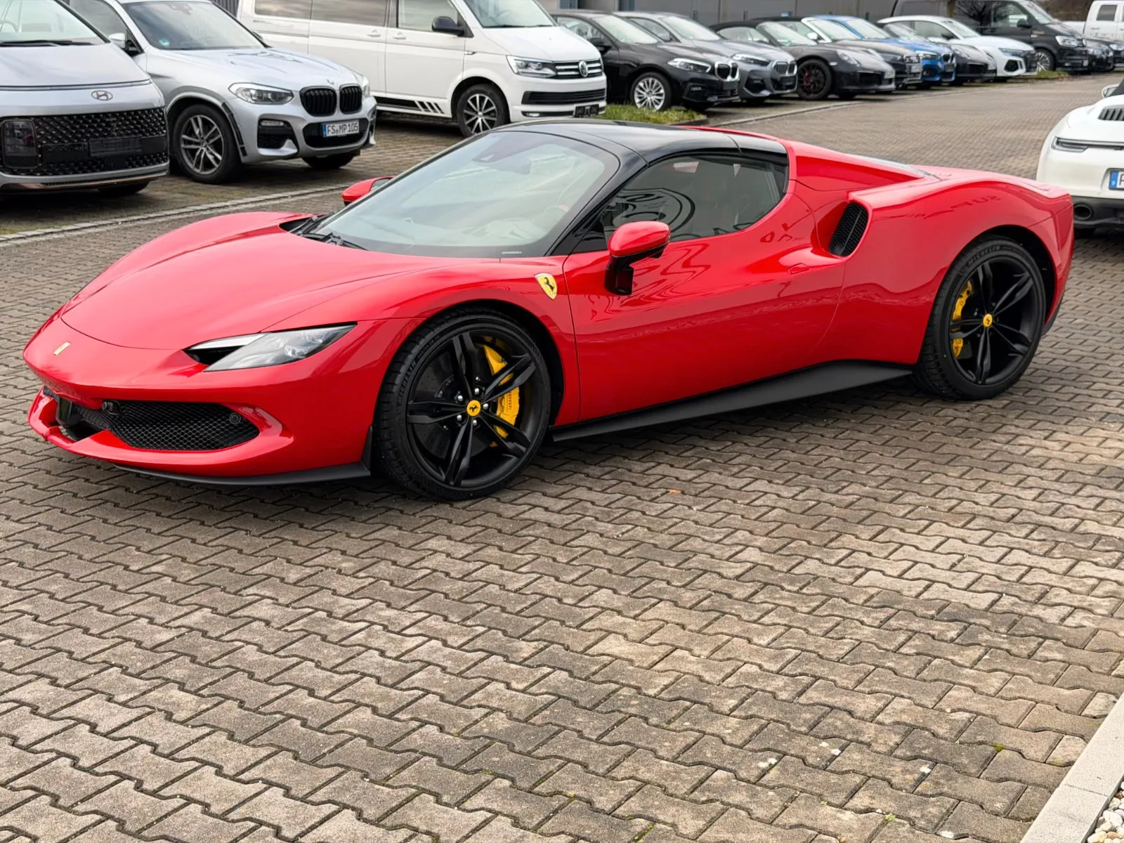 2026 Ferrari 296 GTS, 19/30