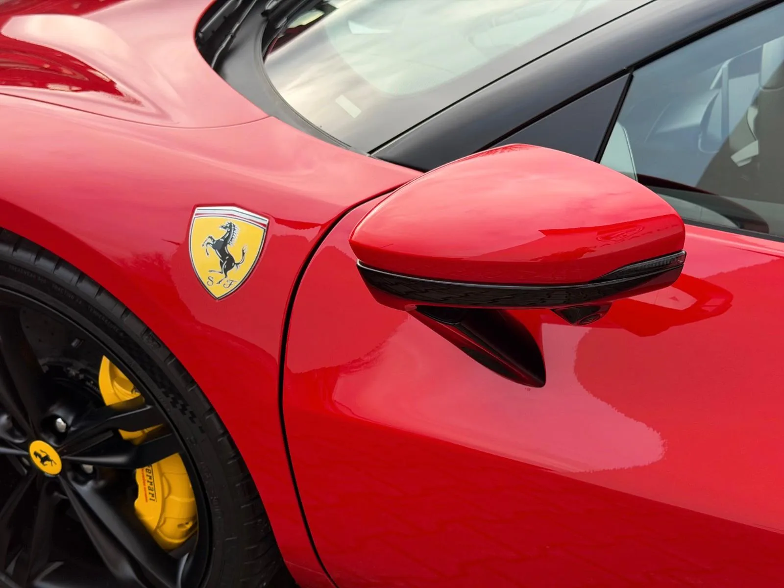 2026 Ferrari 296 GTS, 26/30