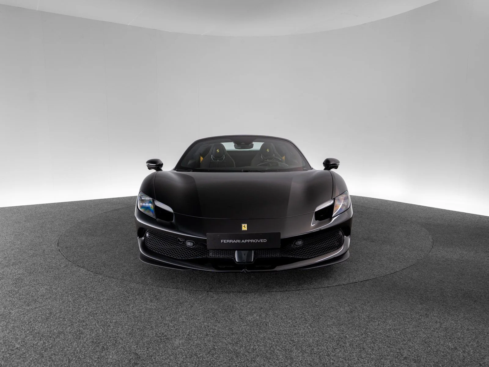 2026 Ferrari 296 GTS, 2/30