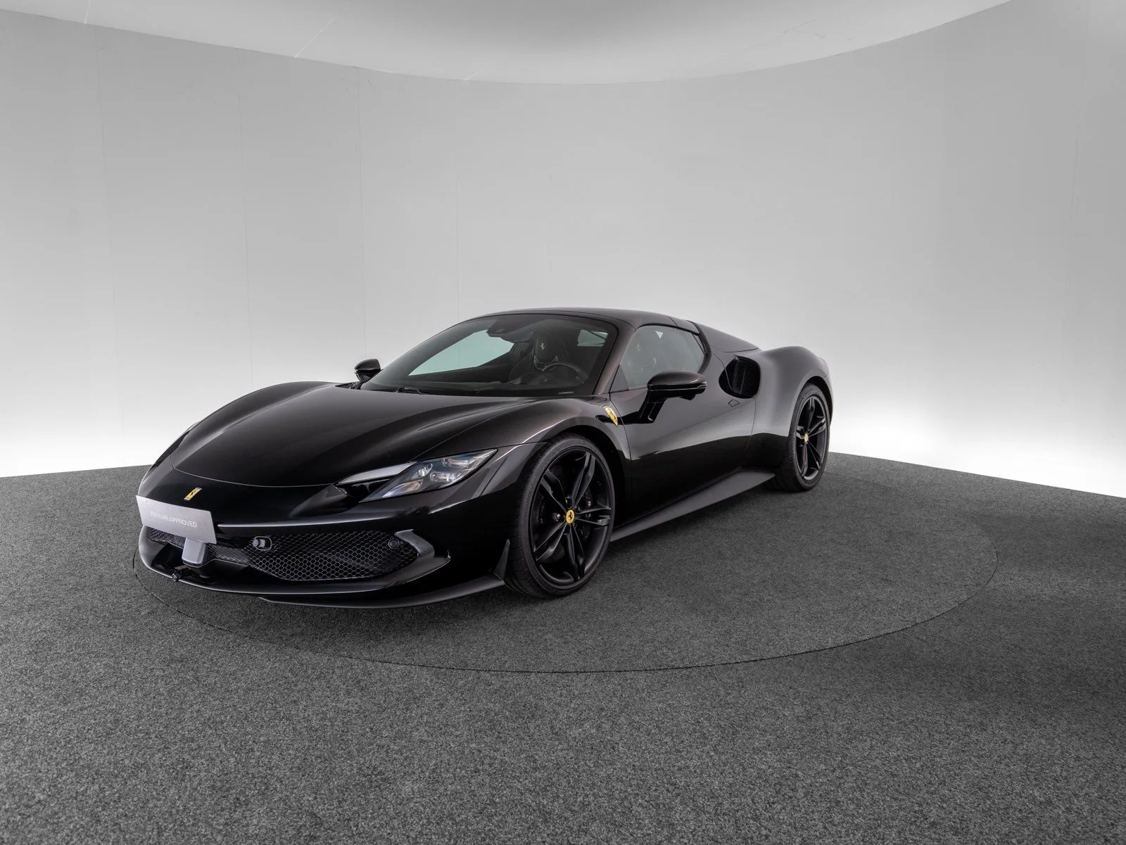 2026 Ferrari 296 GTS, 11/30