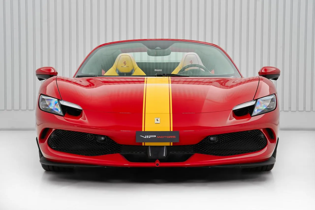 2026 Ferrari 296 GTS, 2/13