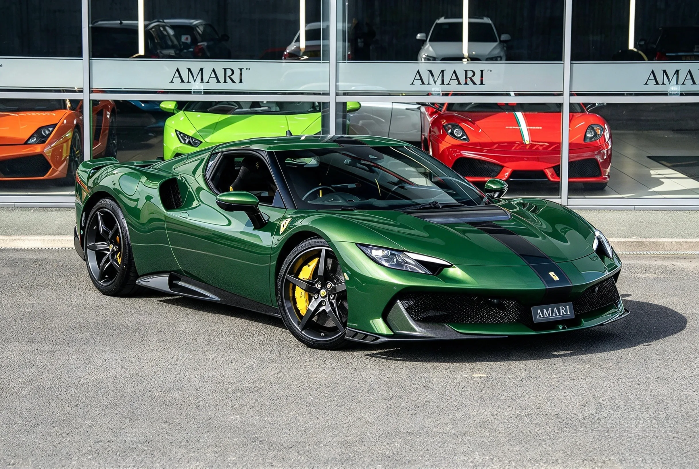 2026 Ferrari 296 Speciale proposée par un concessionnaire spécialisé à Preston, Royaume-Uni, photo principale