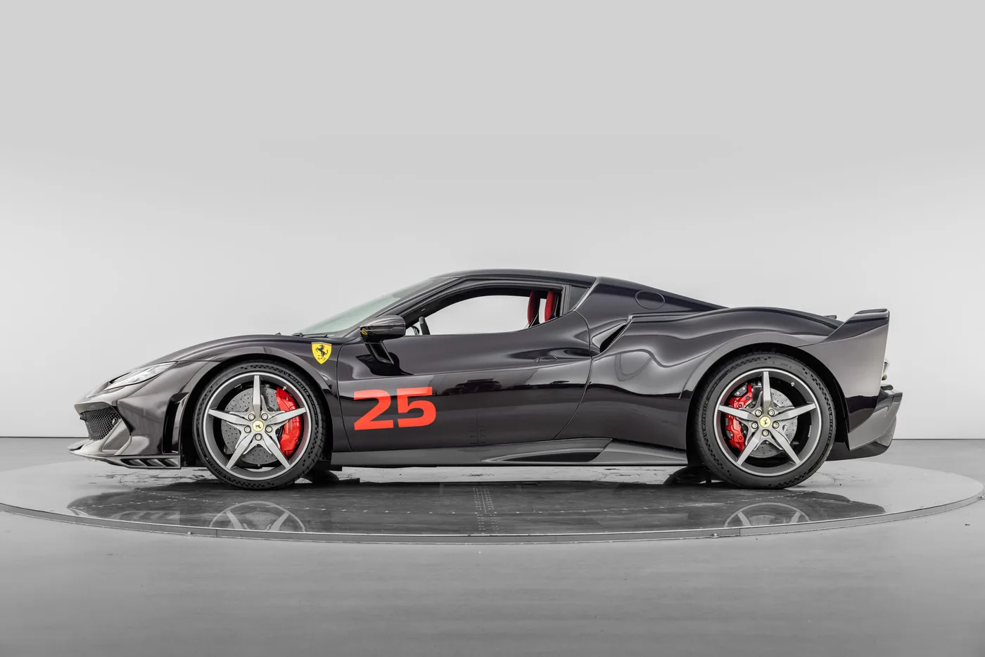 2026 Ferrari 296 Speciale angeboten von einer Vertragshändlergruppe in Hatfield, Vereinigtes Königreich, Foto 7 von 25