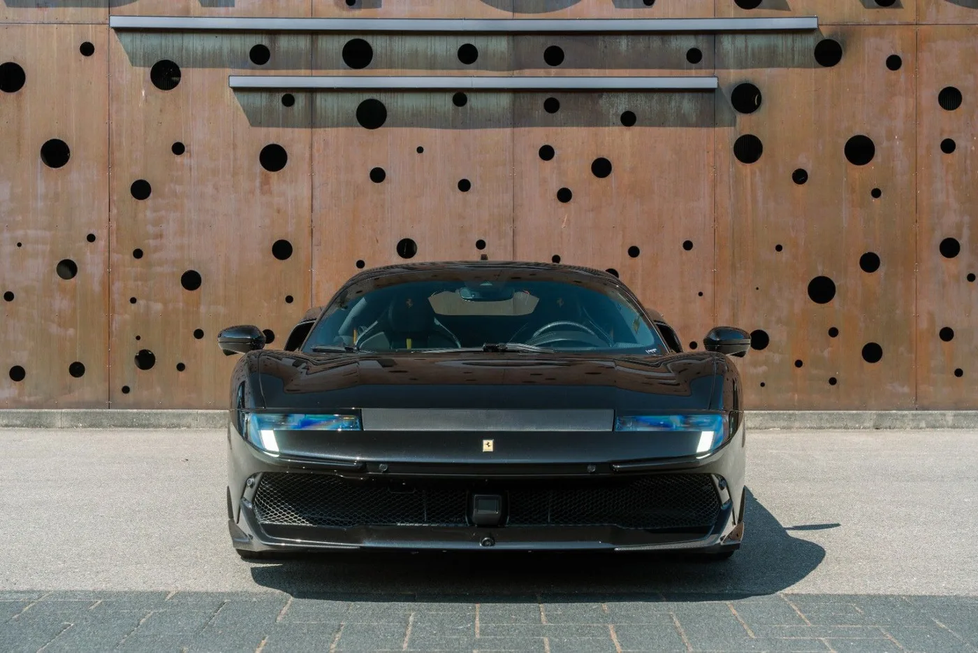2026 Ferrari 849 Testarossa angeboten von einem Supersportwagenhändler in Gronau, Deutschland, Foto 2 von 25
