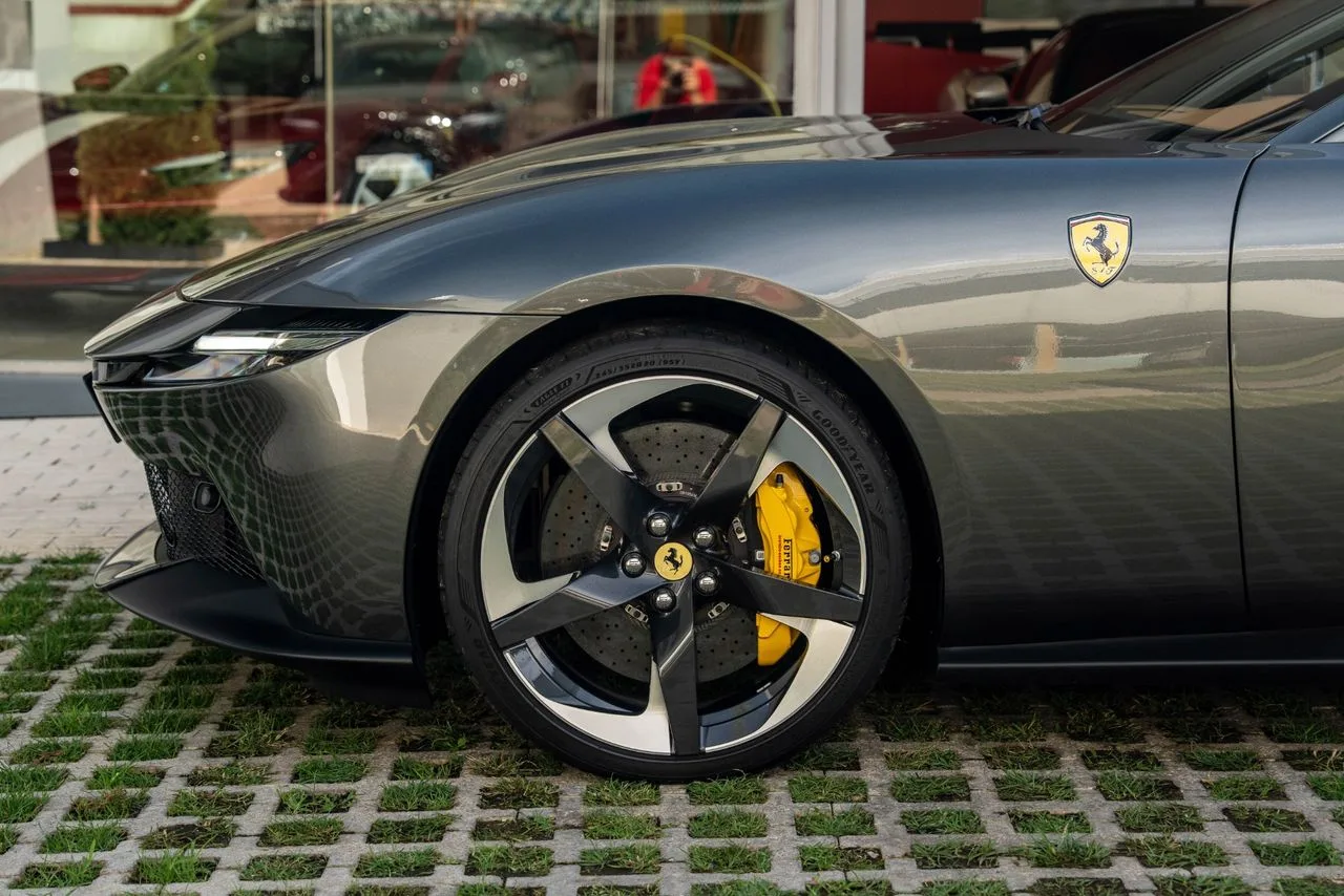 2026 Ferrari Amalfi, 12/30