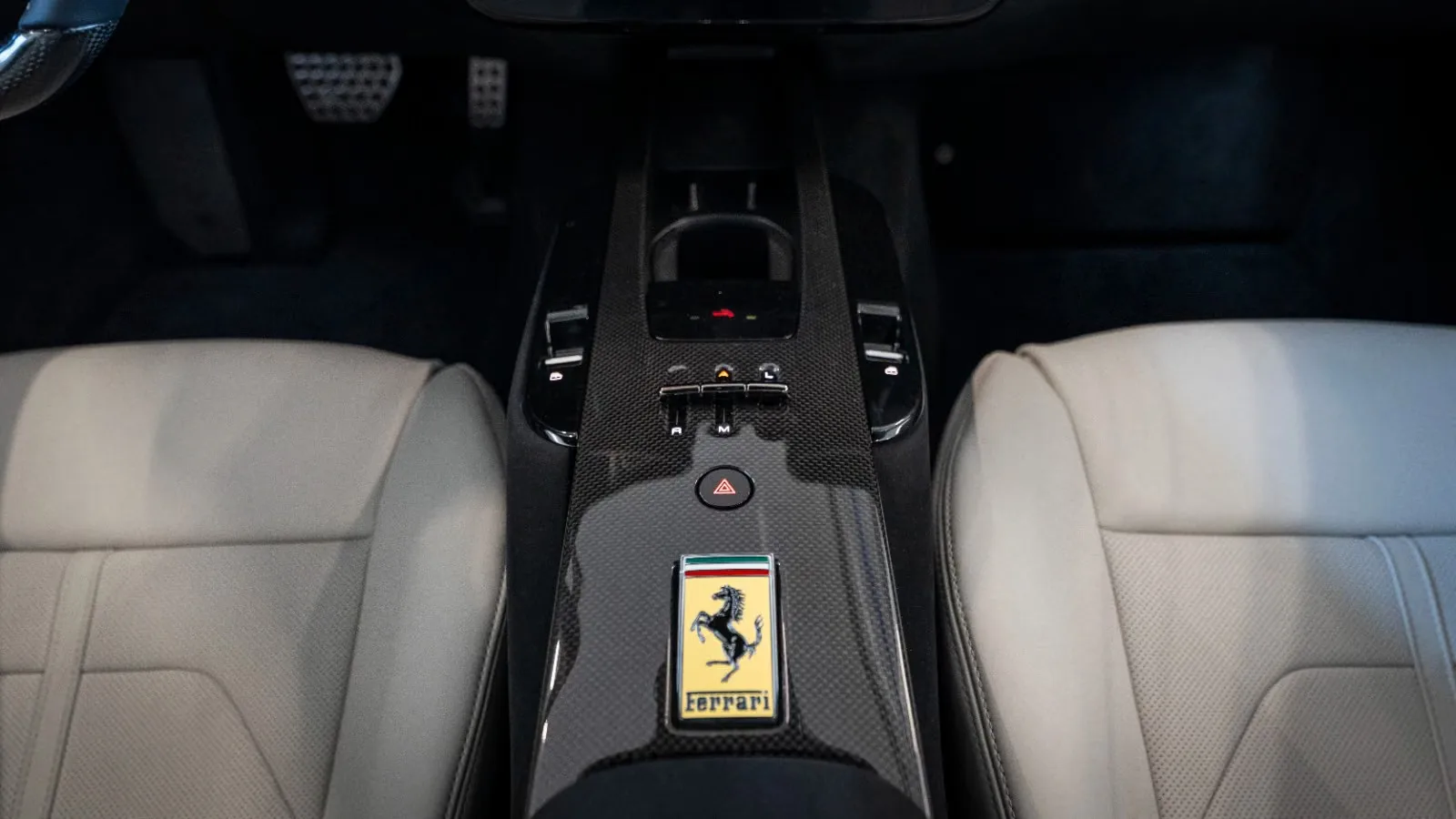 2026 Ferrari Amalfi, 10/15