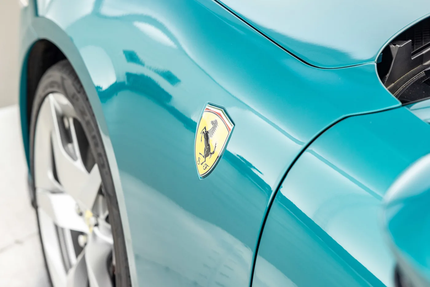 2026 Ferrari Amalfi proposée par un groupe de concessions agréées à Hatfield, Royaume-Uni, photo 17 sur 25