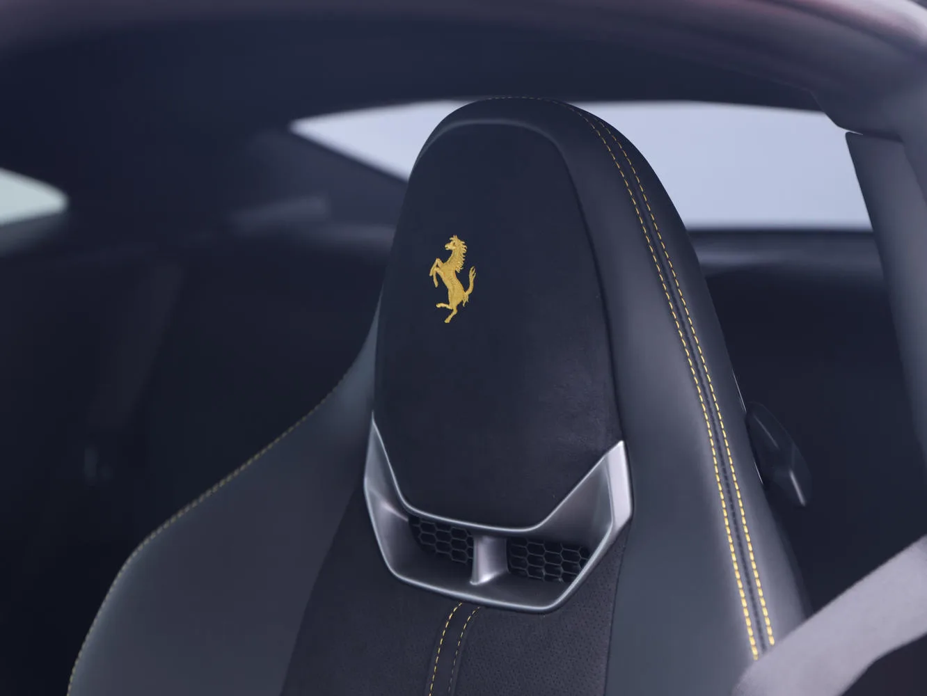 2026 Ferrari Amalfi, 22/25