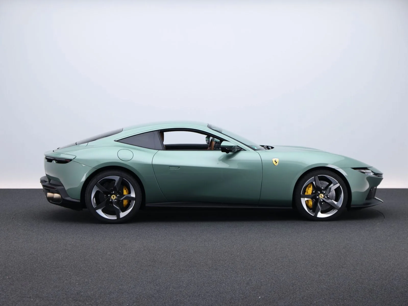 2026 Ferrari Amalfi, 3/28