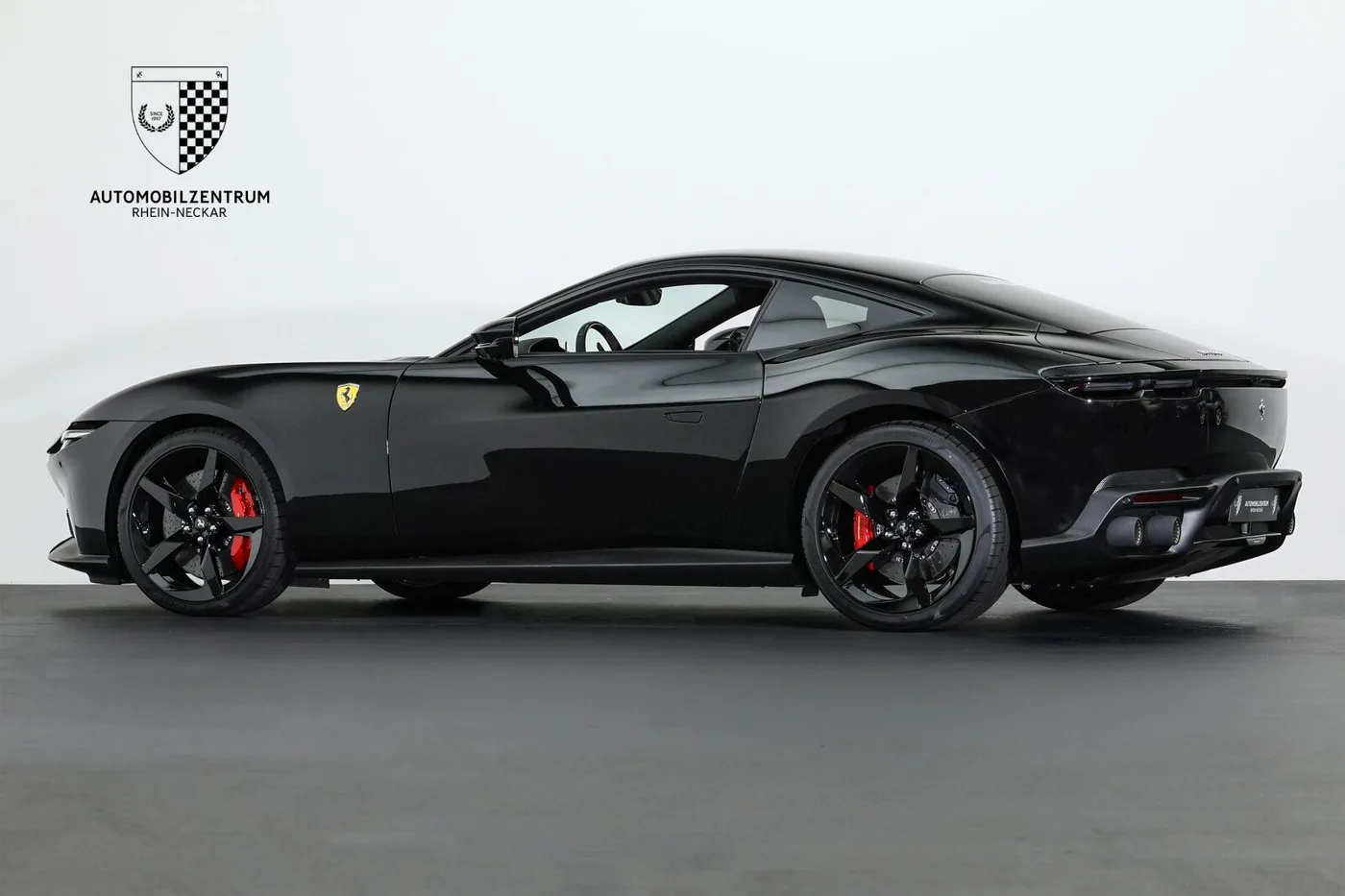 2026 Ferrari Amalfi proposée par un spécialiste de la supercar à Viernheim, Allemagne, photo 5 sur 25