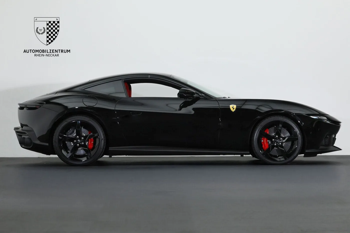 2026 Ferrari Amalfi proposée par un spécialiste de la supercar à Viernheim, Allemagne, photo 8 sur 25