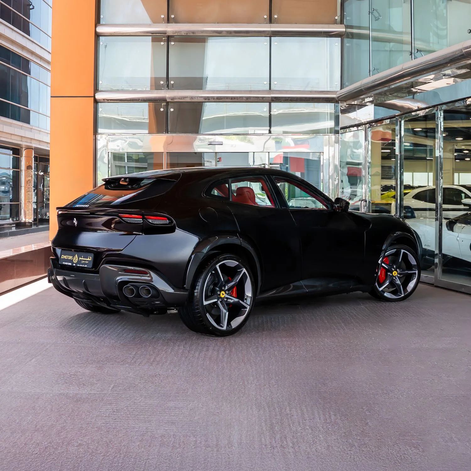 2026 Ferrari Purosangue angeboten von einem Fachhändler in Dubai, Vereinigte Arabische Emirate, Foto 5 von 14