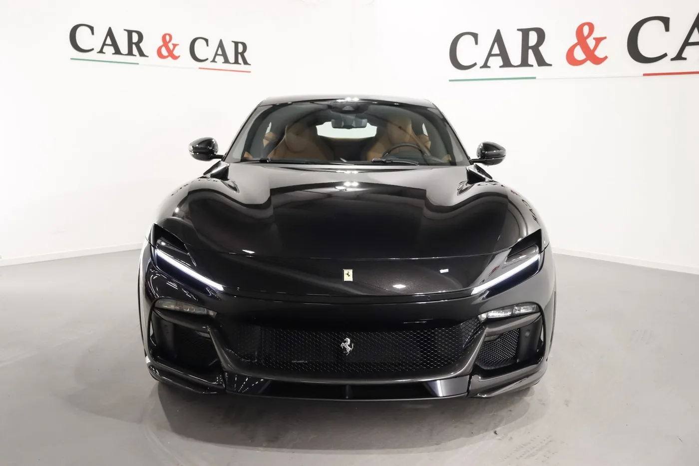 2026 Ferrari Purosangue angeboten von einem Supersportwagenhändler in Zibido San Giacomo, Italien, Foto 3 von 25