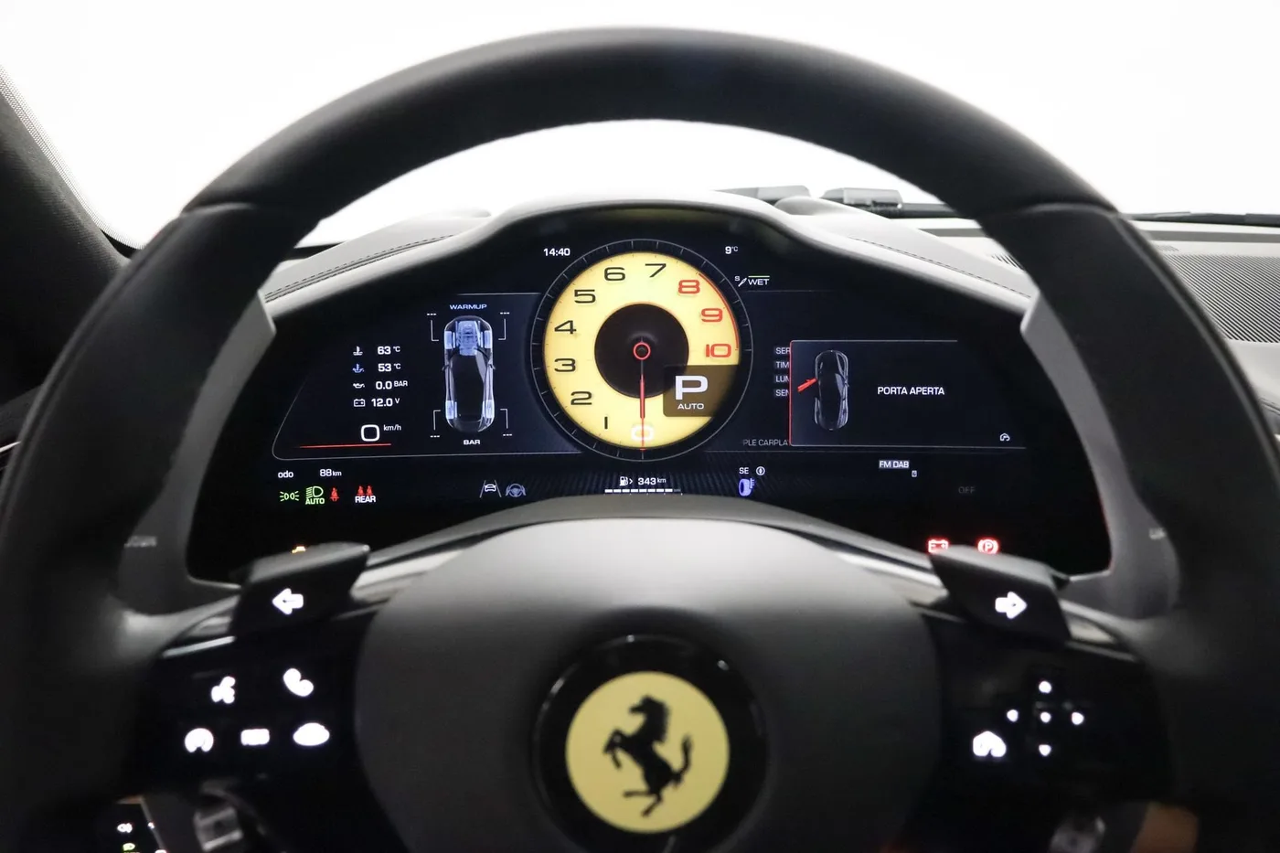 2026 Ferrari Purosangue angeboten von einem Supersportwagenhändler in Zibido San Giacomo, Italien, Foto 23 von 25