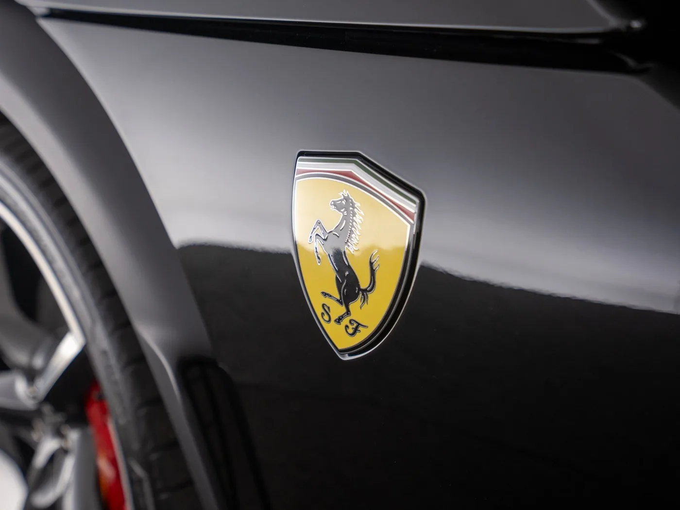 2026 Ferrari Purosangue verkauft von einem Fachhändler in Singen, Deutschland, Foto 15 von 15