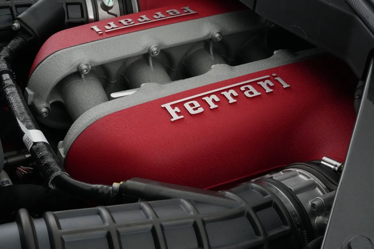 2026 Ferrari Purosangue, 28/29