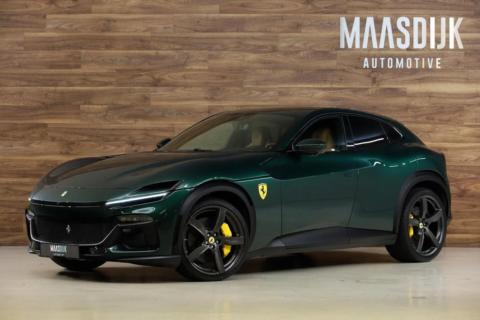 2026 Ferrari Purosangue proposée par un concessionnaire spécialisé à Werkendam, Pays-Bas, photo principale