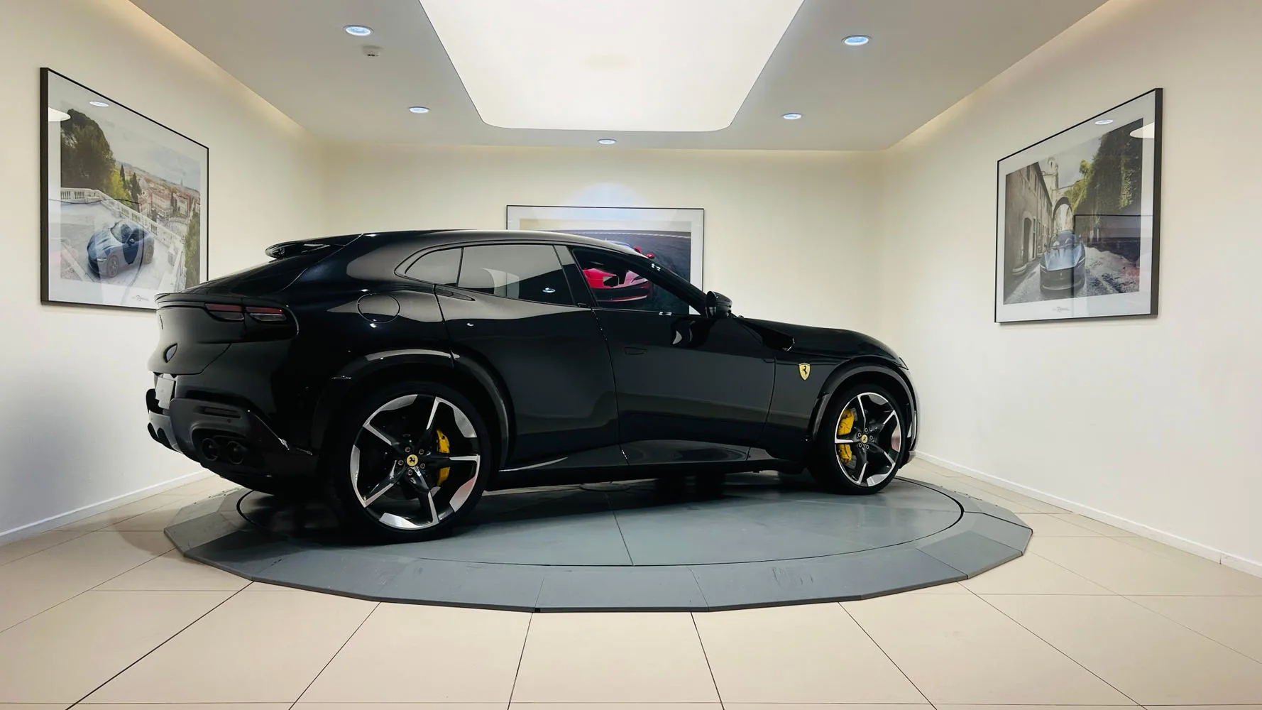 2026 Ferrari Purosangue, 3/30