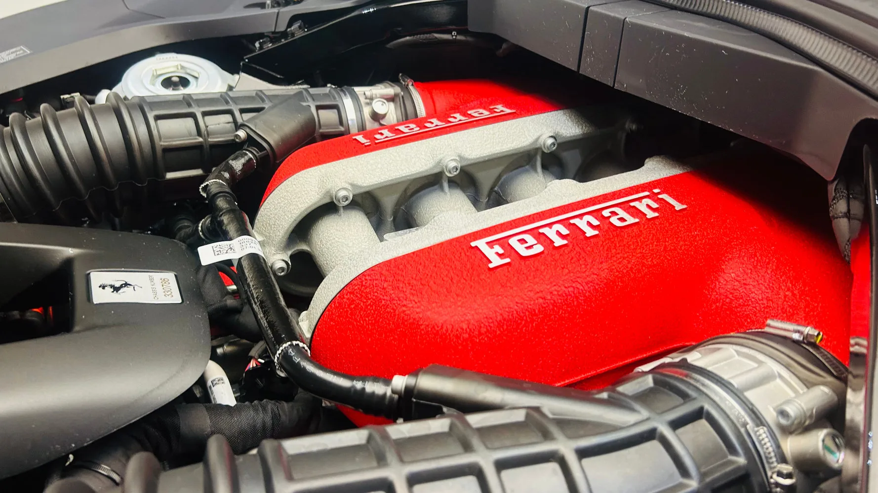 2026 Ferrari Purosangue, 12/30