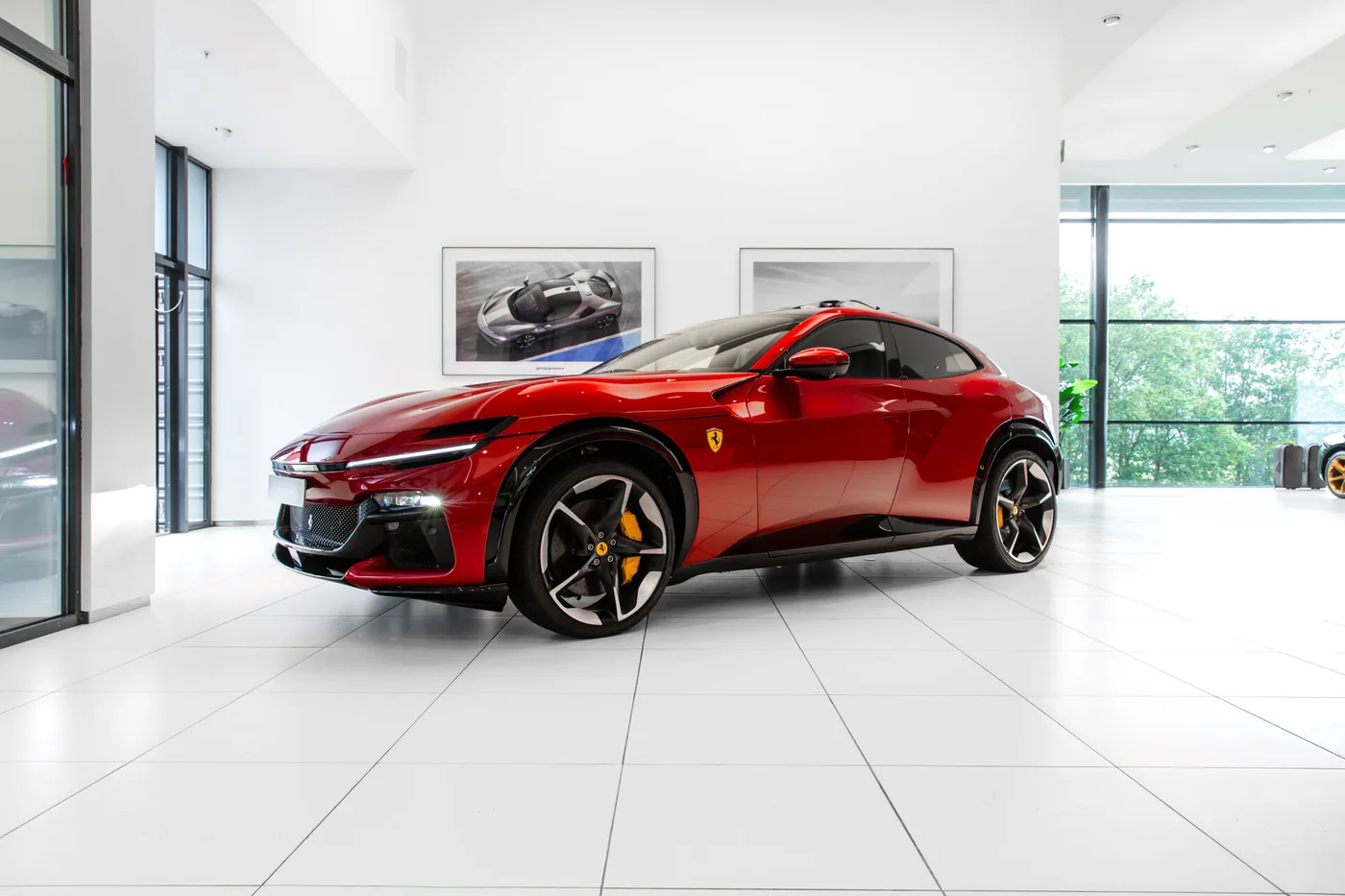 2026 Ferrari Purosangue proposée par un concessionnaire spécialisé à Hengelo, Pays-Bas, photo 3 sur 15