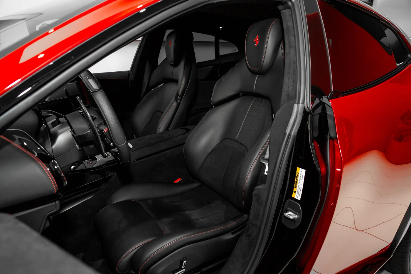 2026 Ferrari Purosangue proposée par un concessionnaire spécialisé à Hengelo, Pays-Bas, photo 6 sur 15