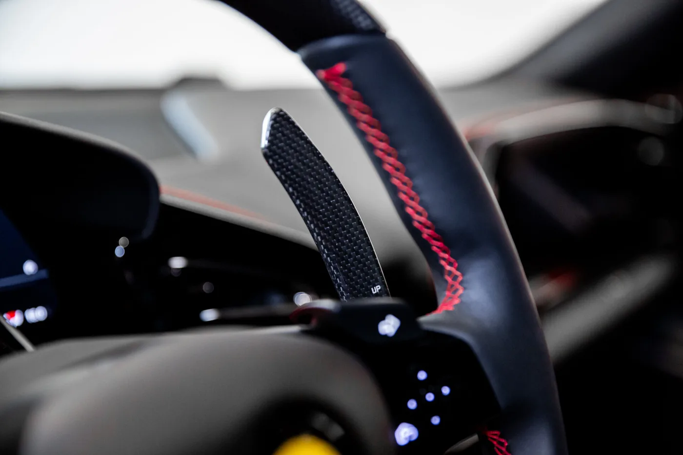 2026 Ferrari Purosangue proposée par un concessionnaire spécialisé à Hengelo, Pays-Bas, photo 12 sur 15