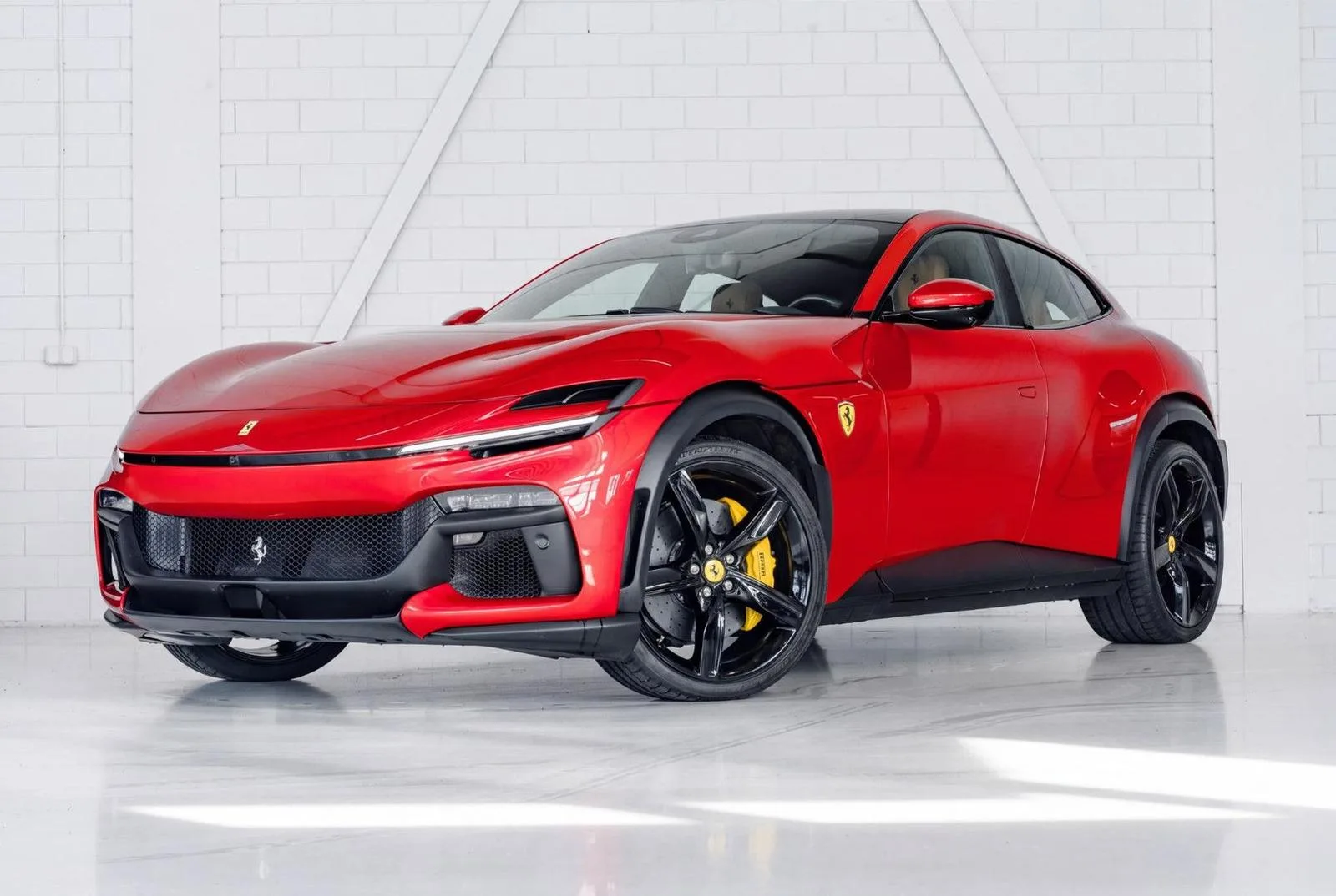 2026 Ferrari Purosangue angeboten von einem Fachhändler in Berkel en Rodenrijs, Niederlande, Hauptfoto