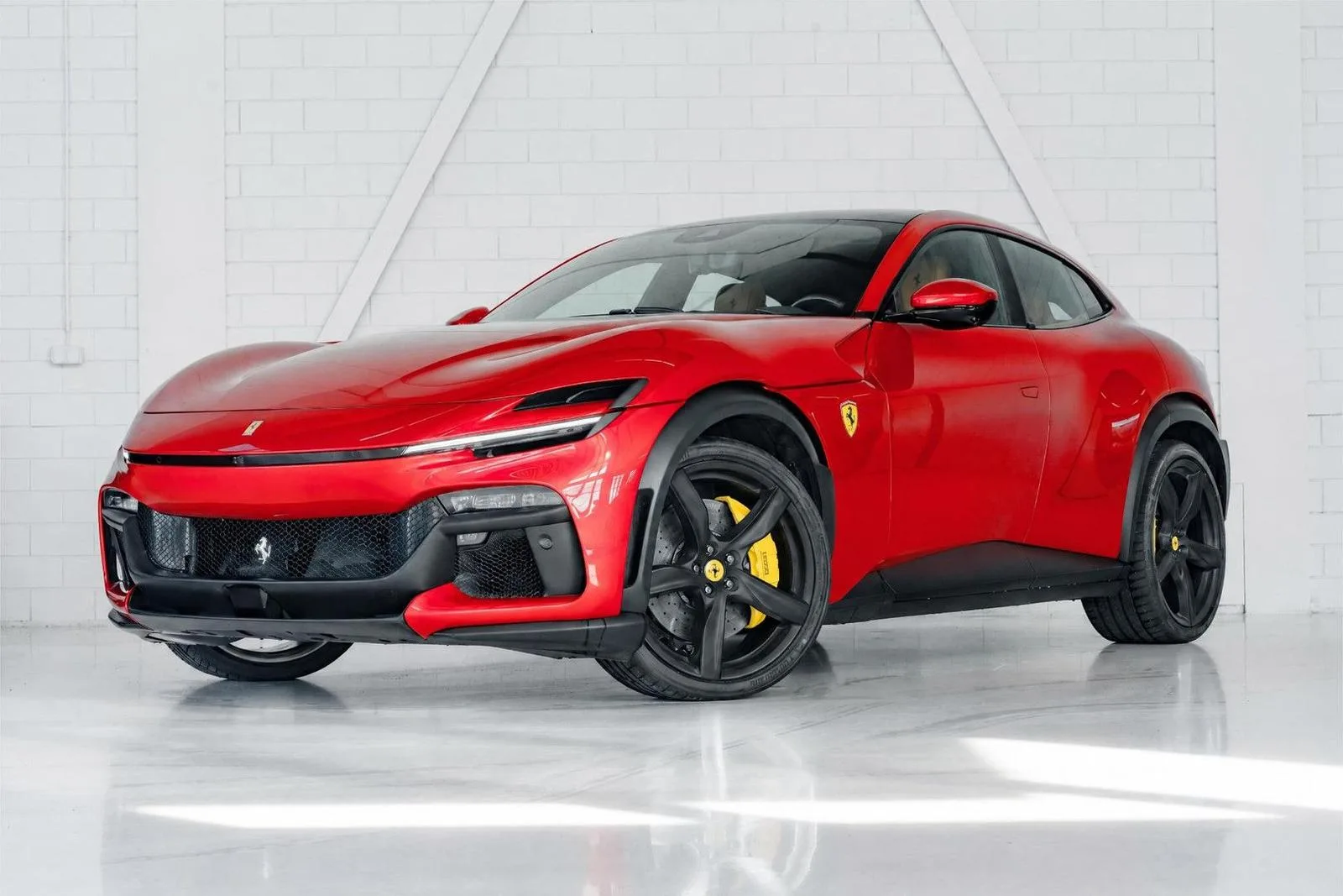 2026 Ferrari Purosangue, 2/30