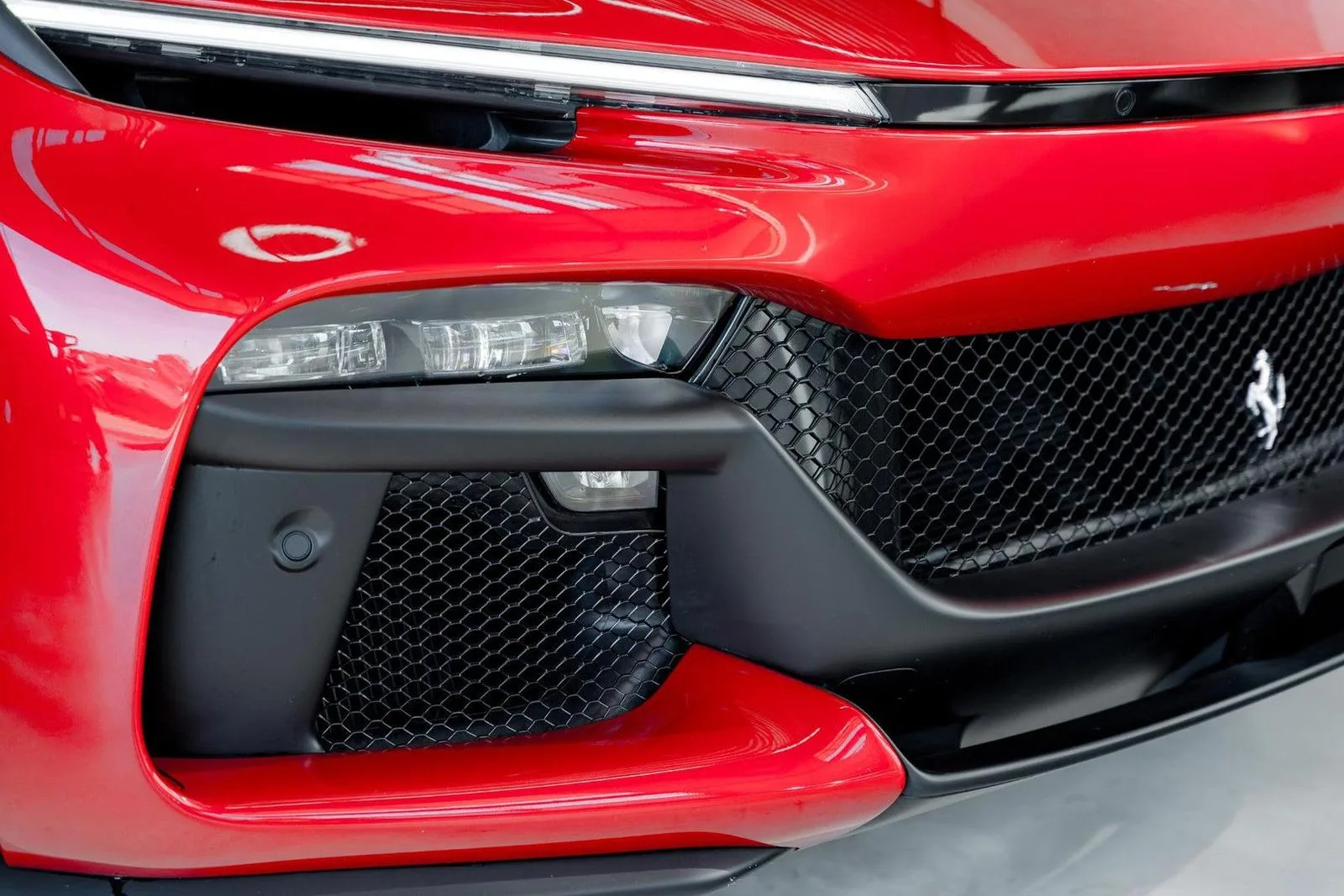 2026 Ferrari Purosangue, 26/30