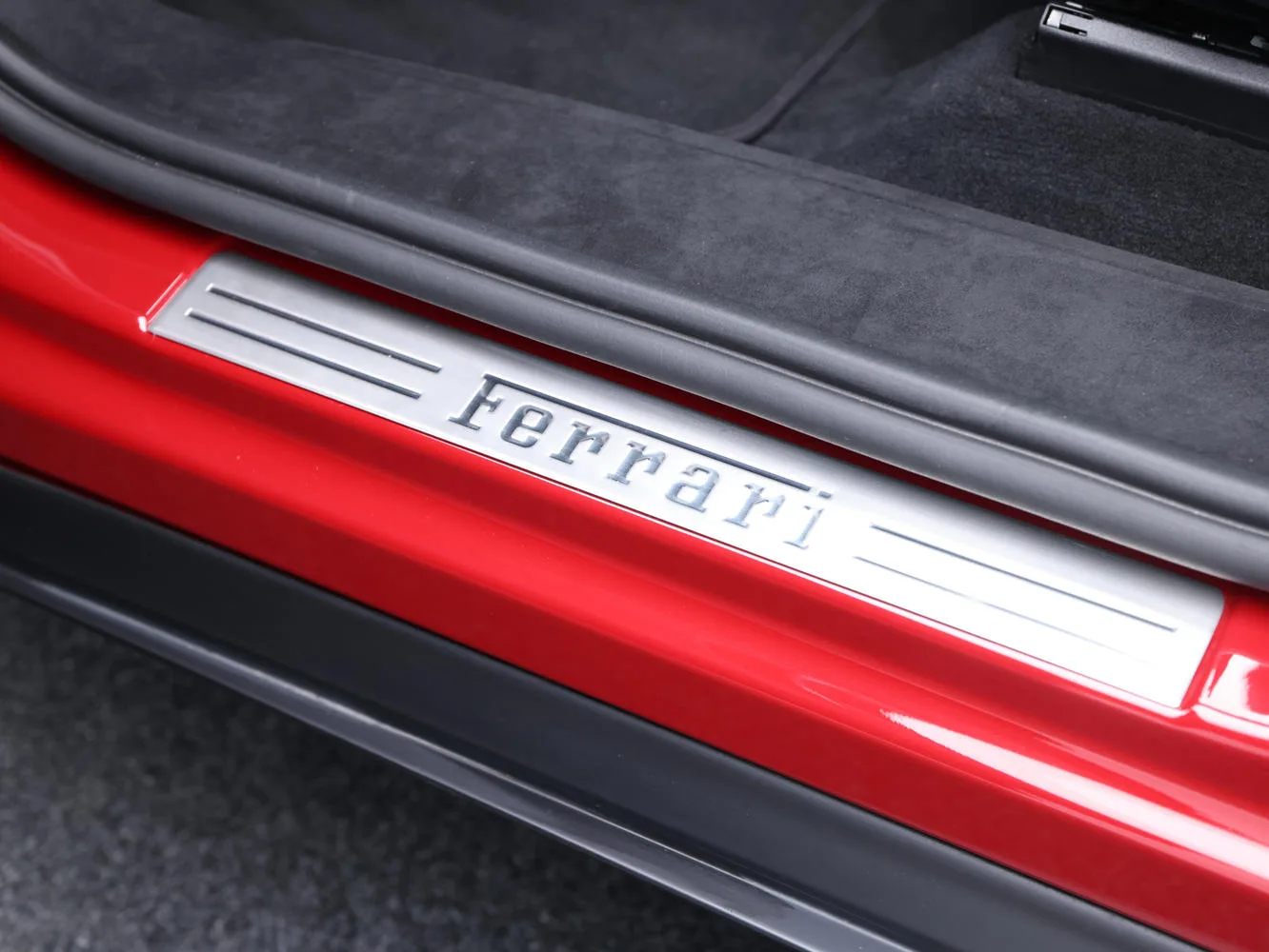 2026 Ferrari Purosangue, 19/25