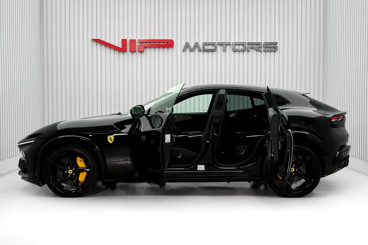 2026 Ferrari Purosangue, 8/12
