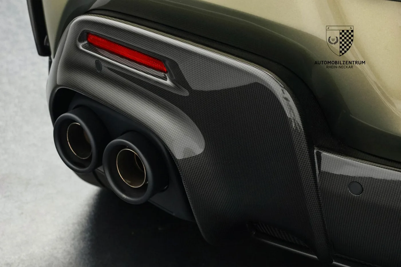 2026 Ferrari Purosangue proposée par un spécialiste de la supercar à Viernheim, Allemagne, photo 17 sur 25