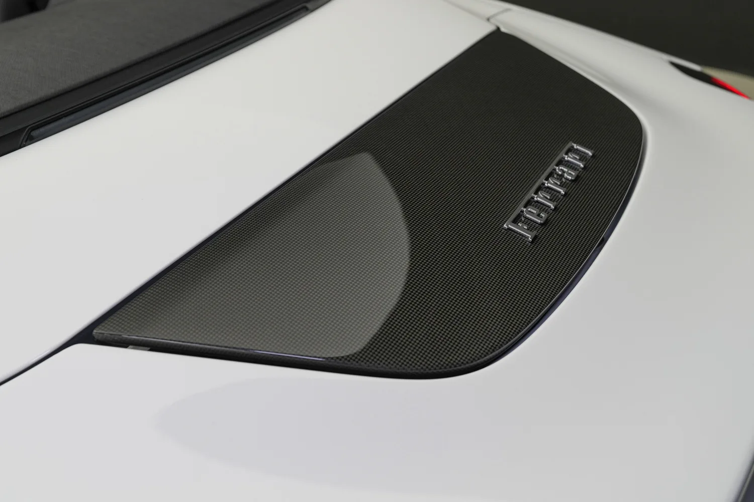2026 Ferrari Roma Spider, 8/20