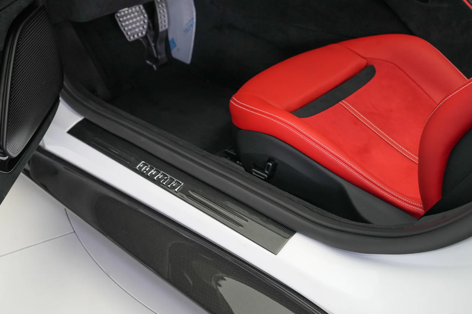 2026 Ferrari Roma Spider, 11/20