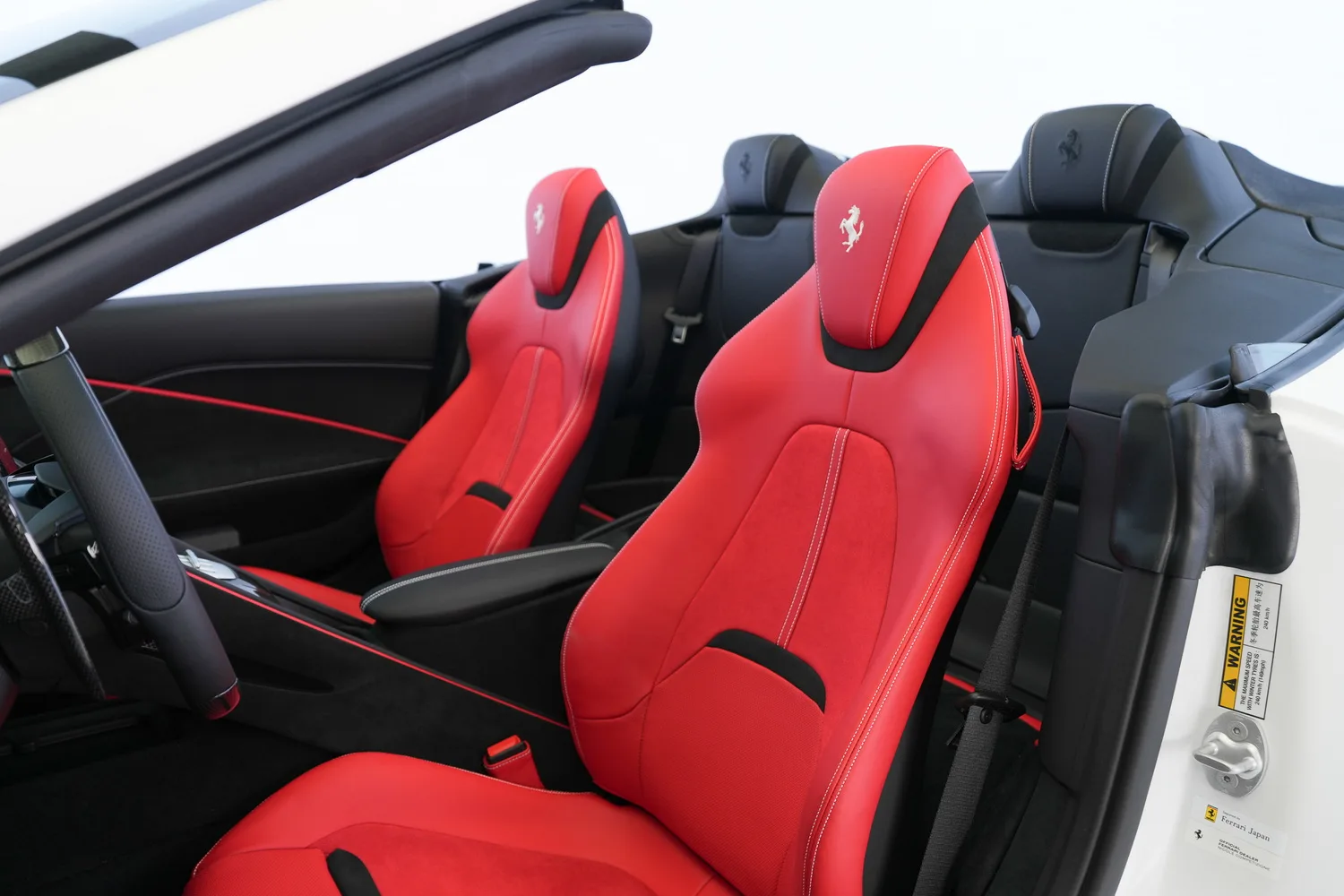 2026 Ferrari Roma Spider, 19/20