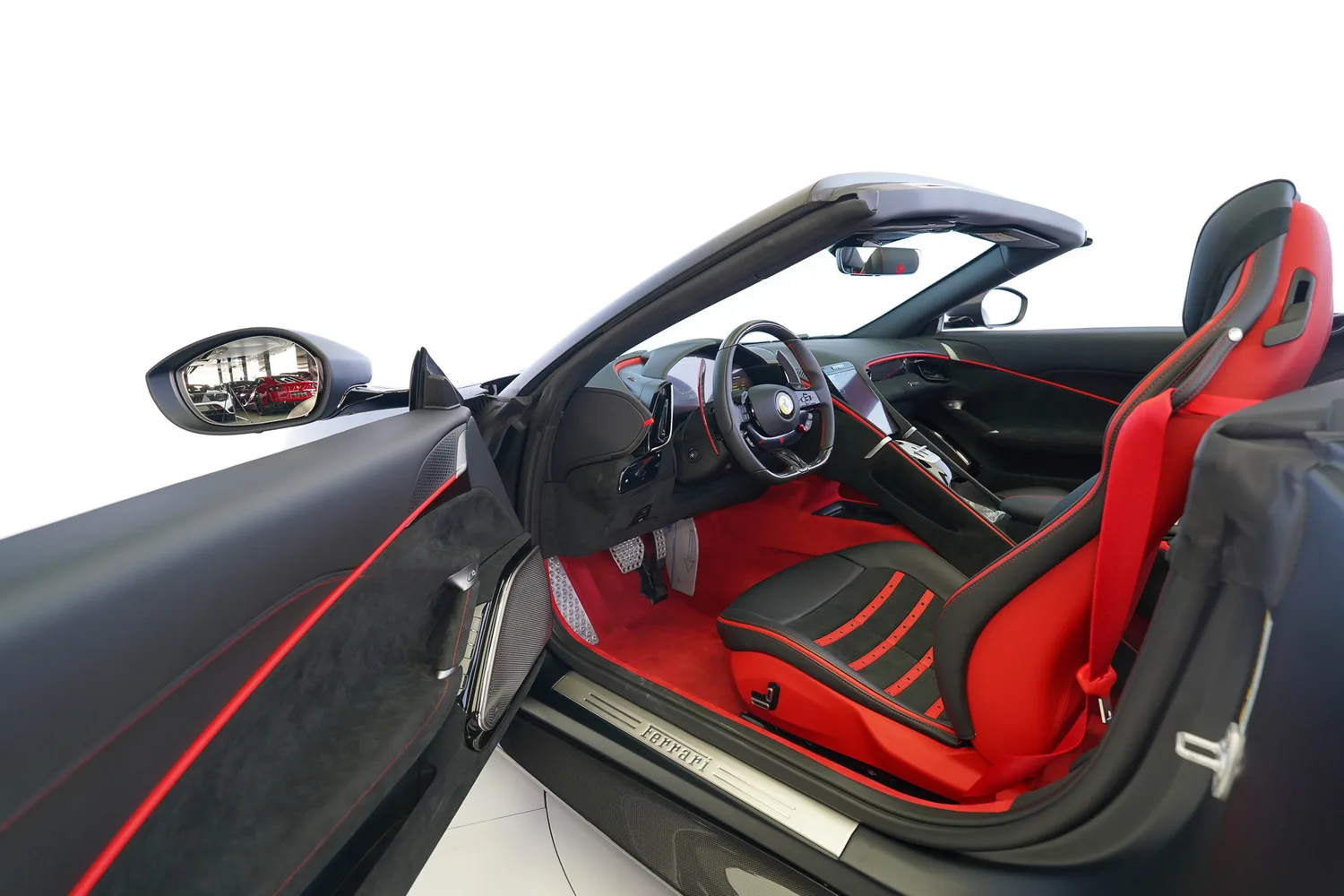 2026 Ferrari Roma Spider, 2/20