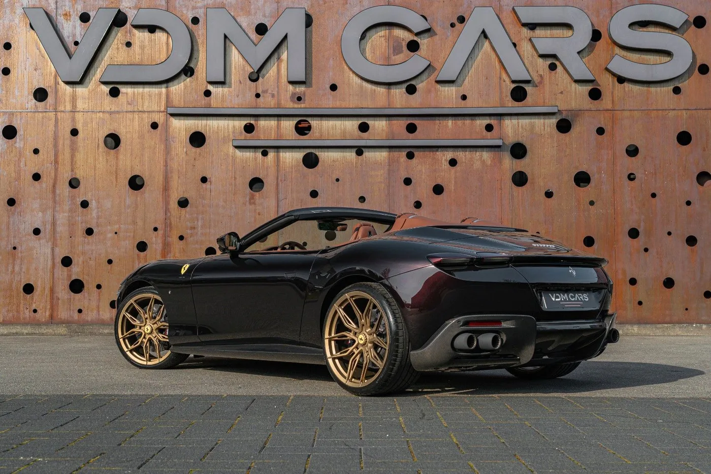 2026 Ferrari Roma Spider proposée par un spécialiste de la supercar à Gronau, Allemagne, photo 5 sur 25