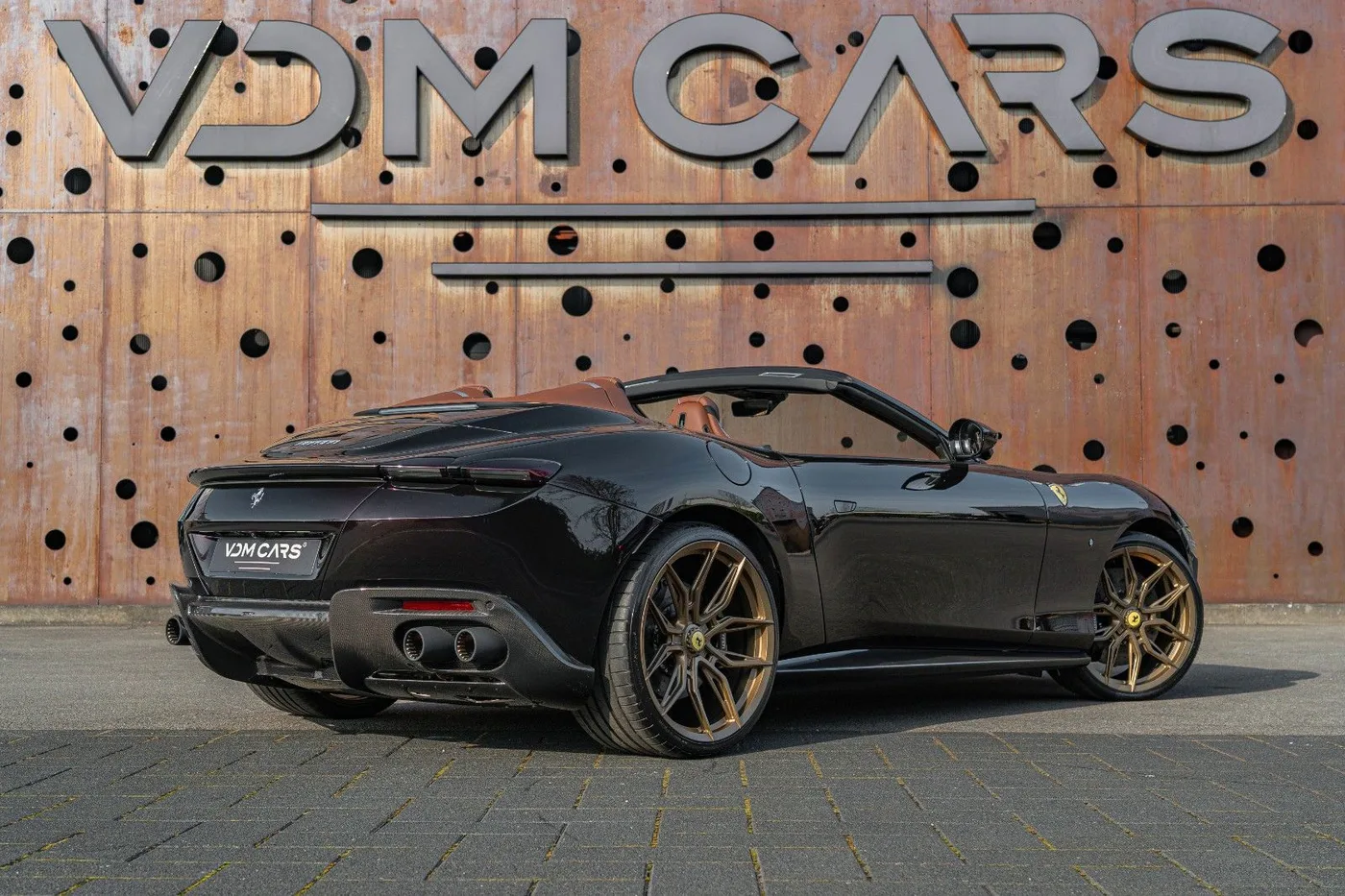 2026 Ferrari Roma Spider proposée par un spécialiste de la supercar à Gronau, Allemagne, photo 7 sur 25
