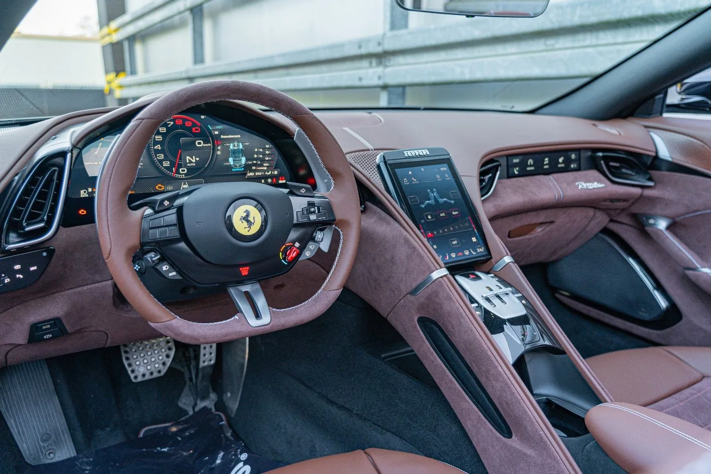 2026 Ferrari Roma Spider proposée par un spécialiste de la supercar à Gronau, Allemagne, photo 17 sur 25