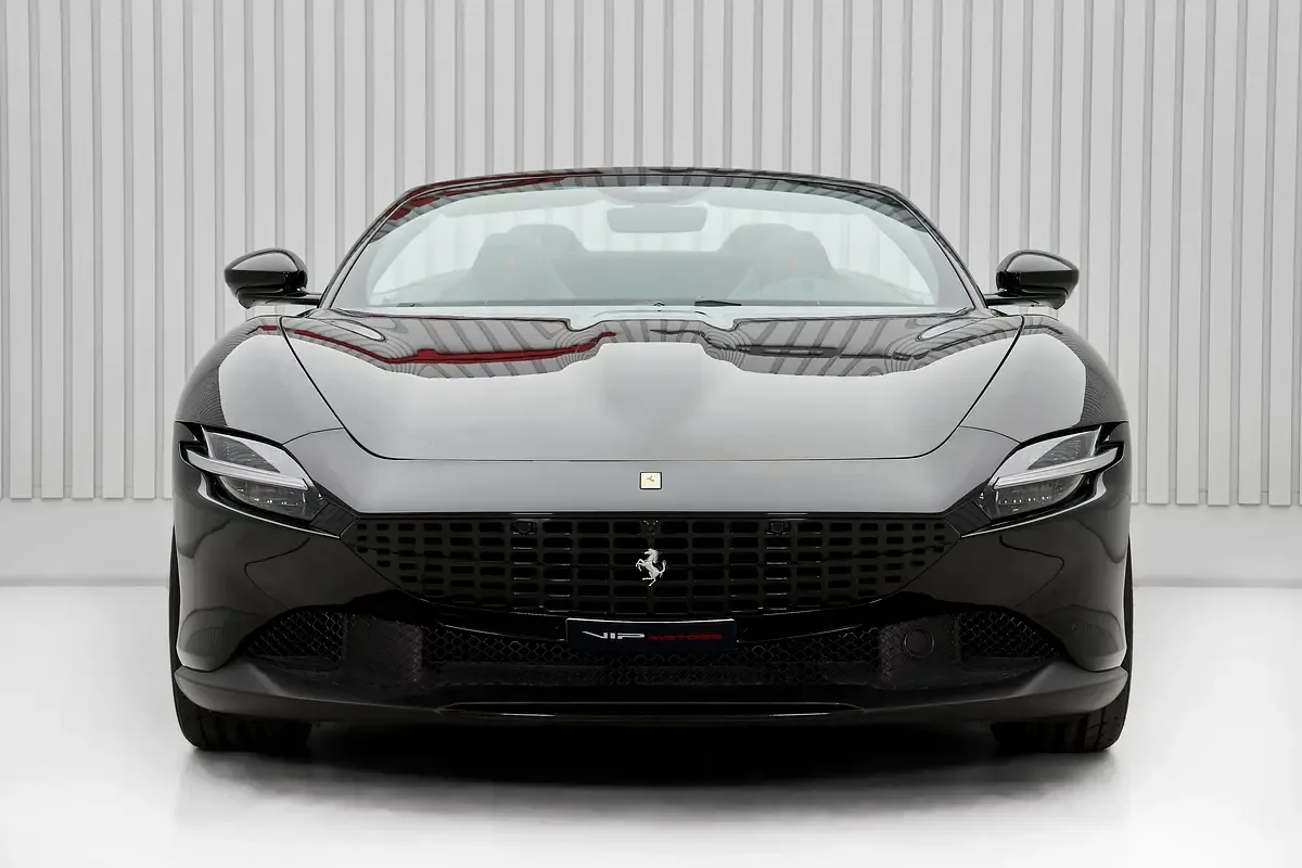 2026 Ferrari Roma Spider, 2/13