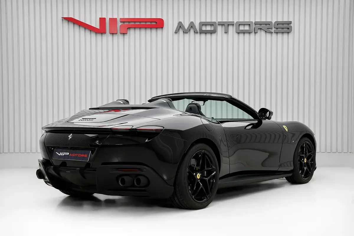 2026 Ferrari Roma Spider, 4/13