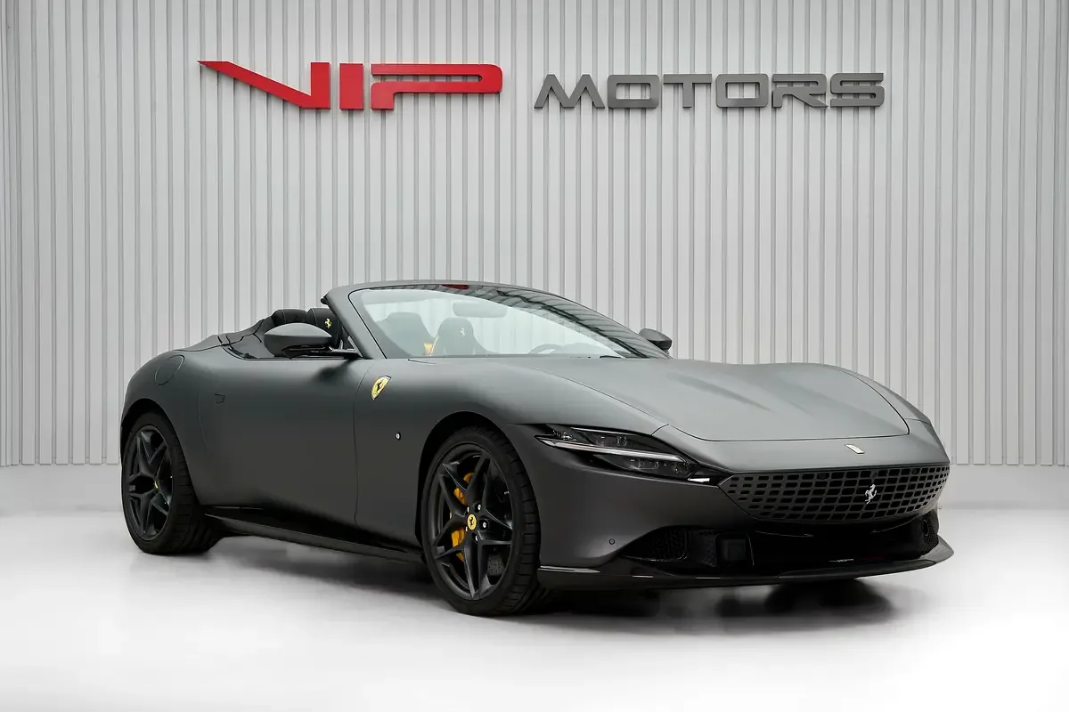 2026 Ferrari Roma Spider, 3/12