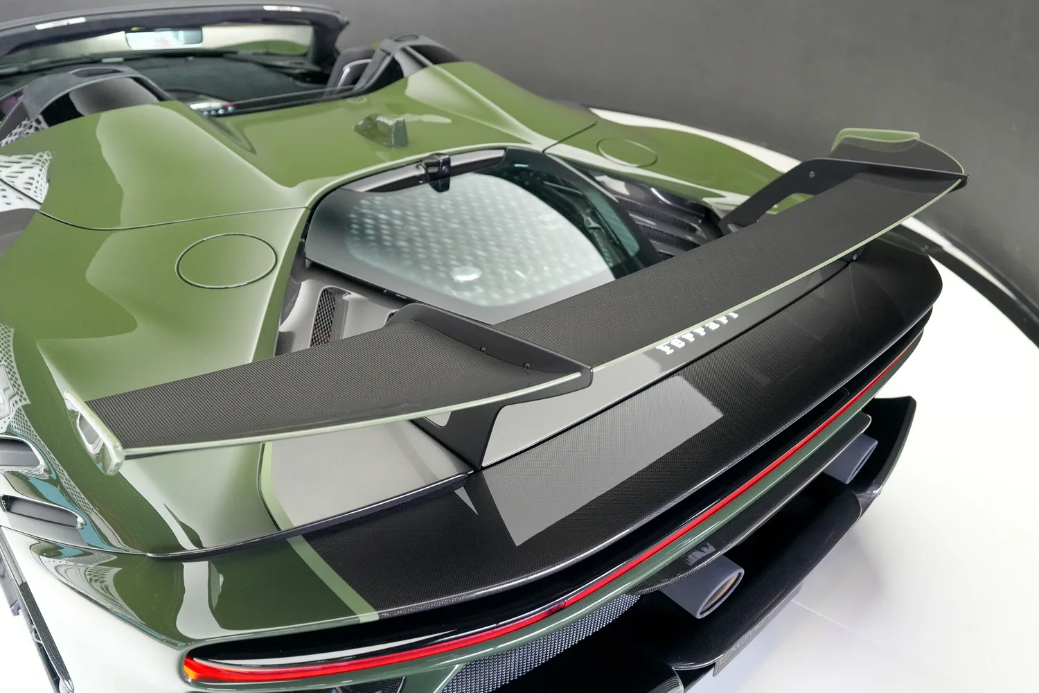 2026 Ferrari SF90 XX Spider Atelier, 11/20