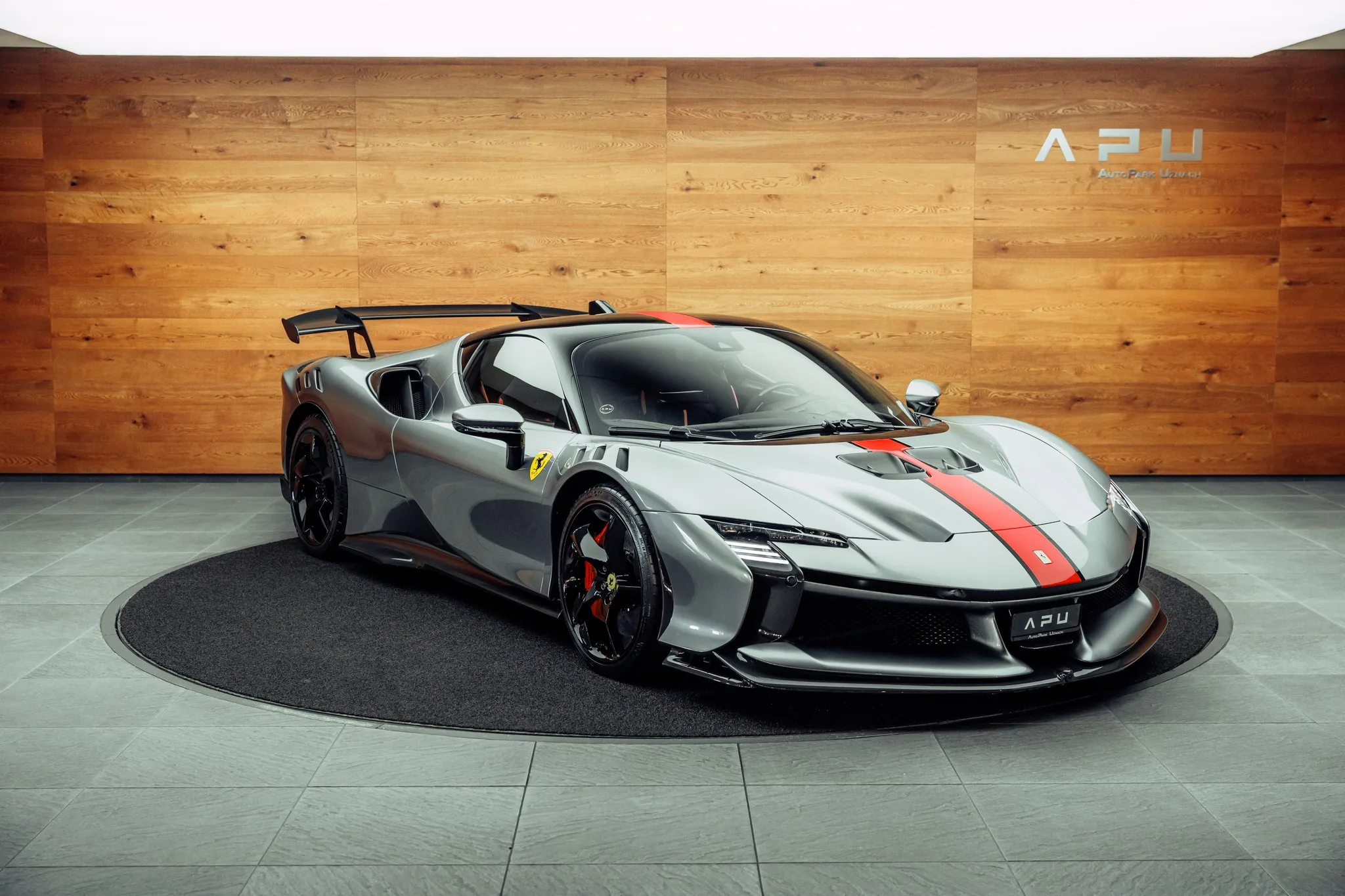 2026 Ferrari SF90 XX Stradale angeboten von einem Fachhändler in Uznach, Schweiz, Hauptfoto