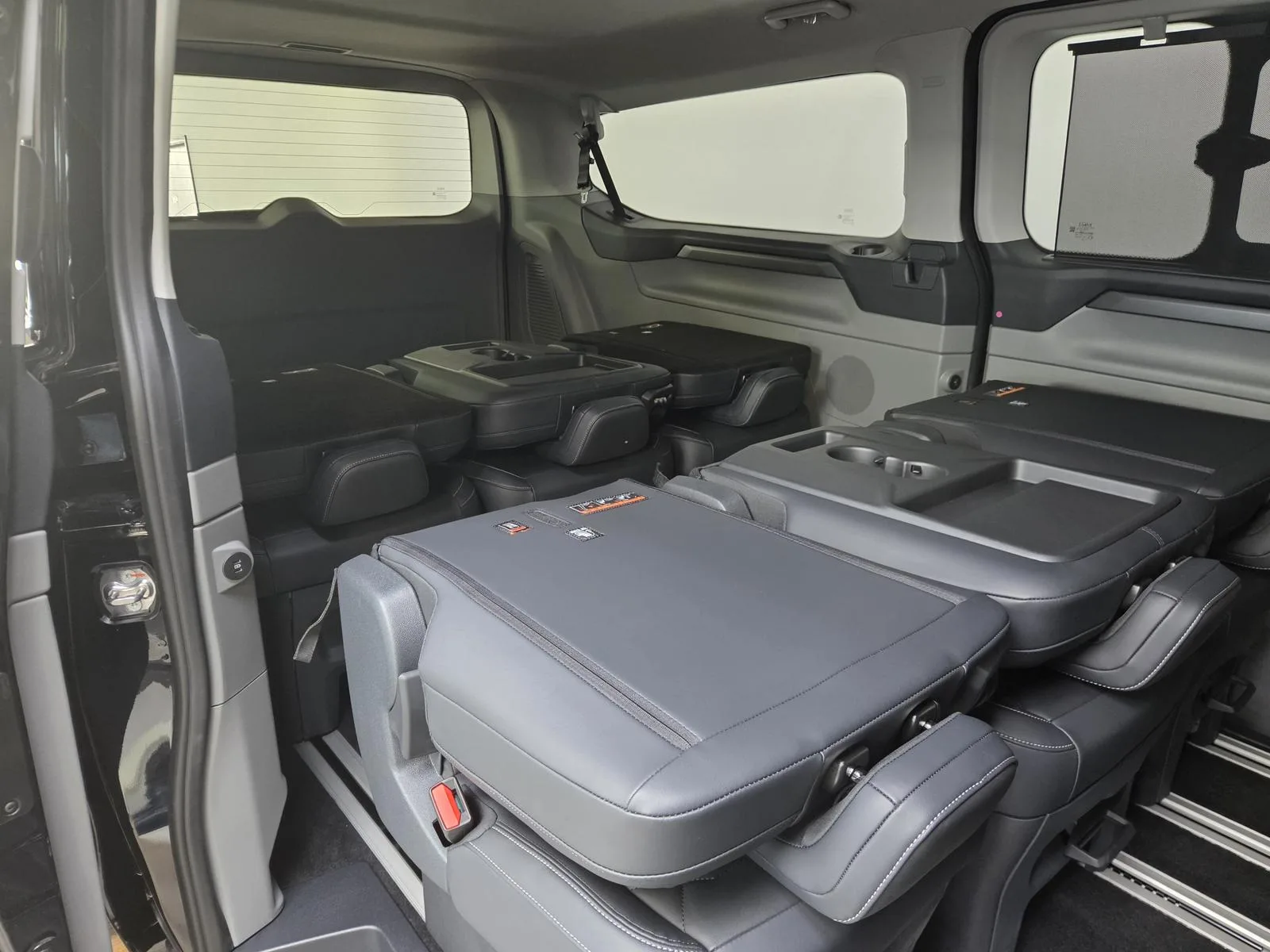 2026 Ford Tourneo Custom Titanium X, 21/30
