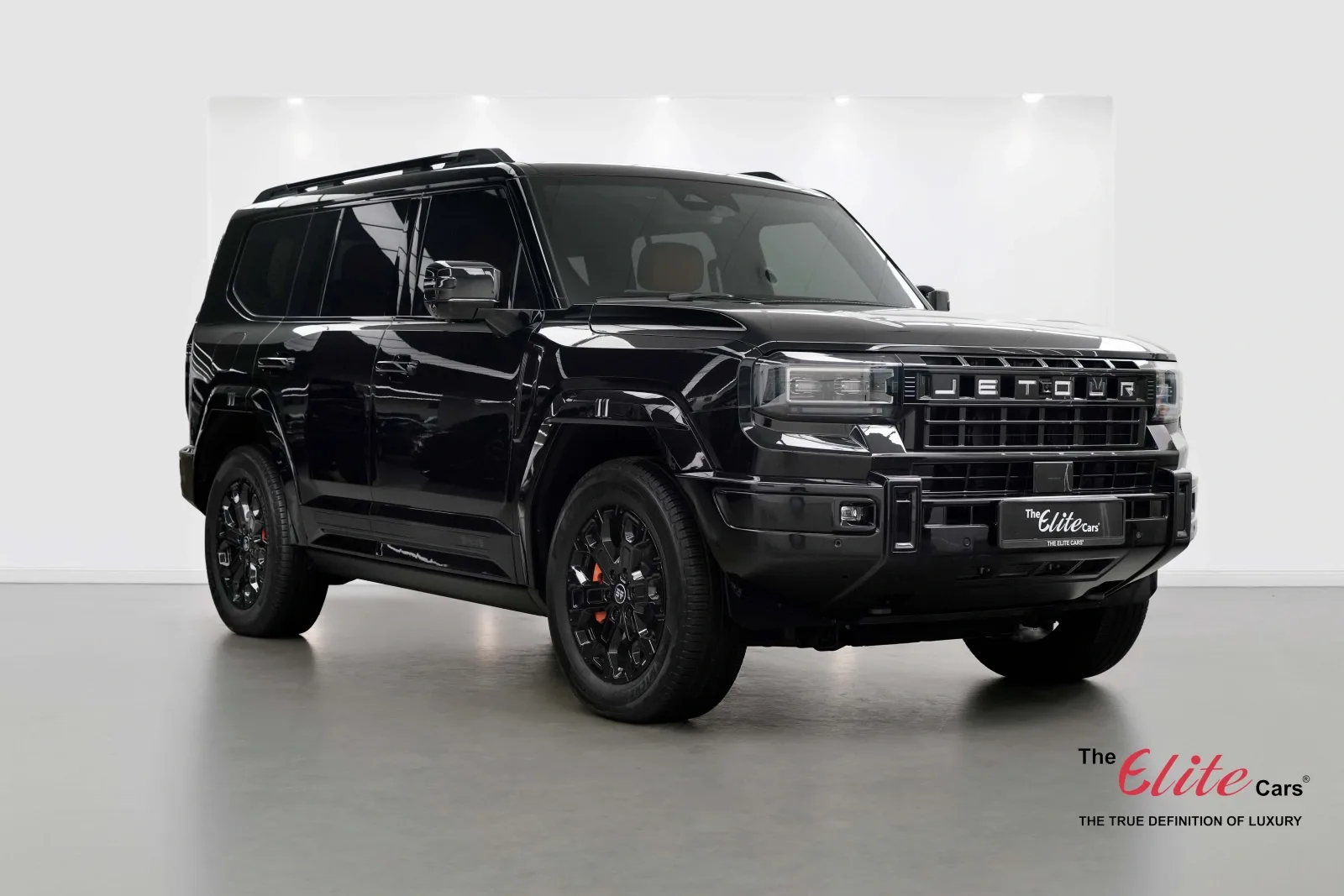 2026 Jetour G700 Flagship proposta da un concessionario specializzato a Dubai, Emirati Arabi Uniti, foto principale