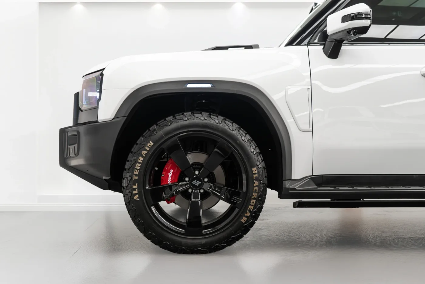 2026 Jetour T2 Luxury Plus proposée par un concessionnaire spécialisé à Dubai, Émirats arabes unis, photo 7 sur 10
