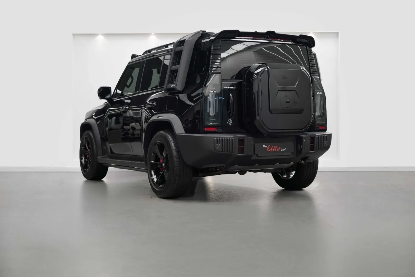2026 Jetour T2 Luxury Plus offered by a specialist dealer in Dubai, United Arab Emirates, photo 6 of 10