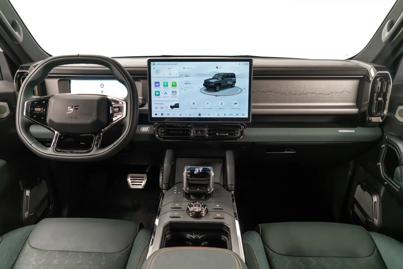 2026 Jetour T2 Luxury Plus offered by a specialist dealer in Dubai, United Arab Emirates, photo 8 of 10
