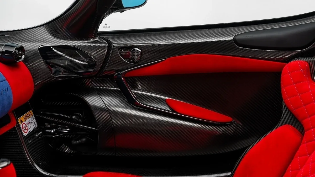 2026 Koenigsegg Jesko Attack, 26/30